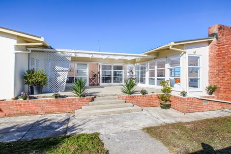 Photo of property in 373 Richardson Road, Mount Roskill, Auckland, 1041