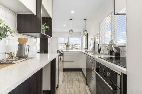 Photo of property in 36 Dinsdale Road, Dinsdale, Hamilton, 3204