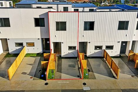 Photo of property in 13 Clay Works Lane, New Lynn, 0600