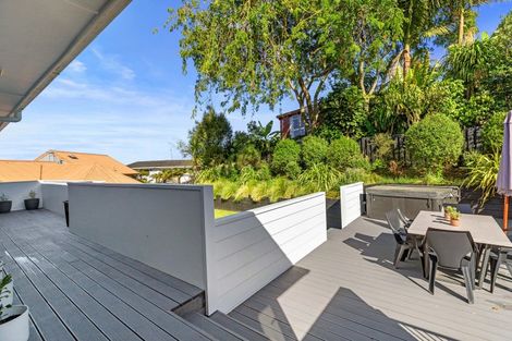 Photo of property in 4 Robyn Place, Dinsdale, Hamilton, 3204