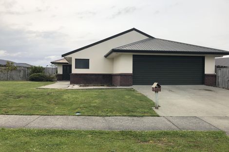Photo of property in 115 Schnell Drive, Kelvin Grove, Palmerston North, 4414