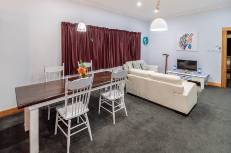 Photo of property in 132 Surrey Street, Forbury, Dunedin, 9012