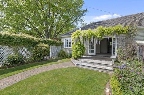 Photo of property in 46 Otara Street, Ilam, Christchurch, 8053