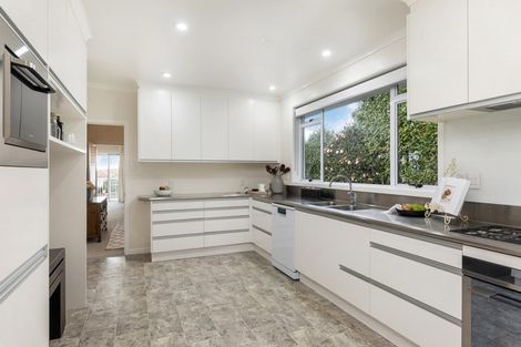 Photo of property in 99 Victoria Avenue, Remuera, Auckland, 1050
