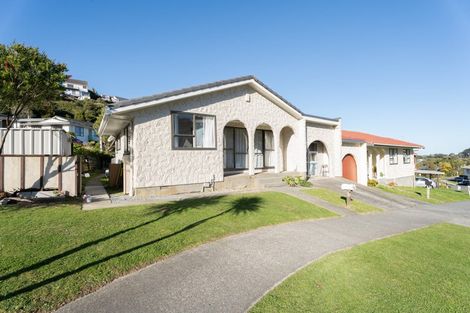Photo of property in 48b Cortina Avenue, Johnsonville, Wellington, 6037