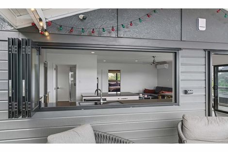 Photo of property in 2 Eveline Street, Mangawhai Heads, Mangawhai, 0505