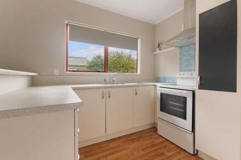 Photo of property in 95a Pohutukawa Drive, Owhata, Rotorua, 3010