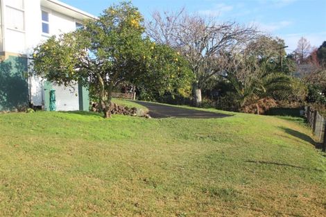Photo of property in 14 Adams Place, Te Kamo, Whangarei, 0112