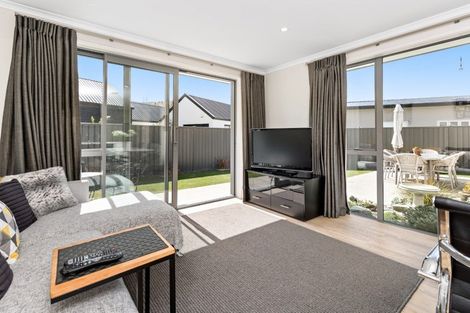 Photo of property in 3 Oxfordshire Avenue, Lower Shotover, Queenstown, 9304