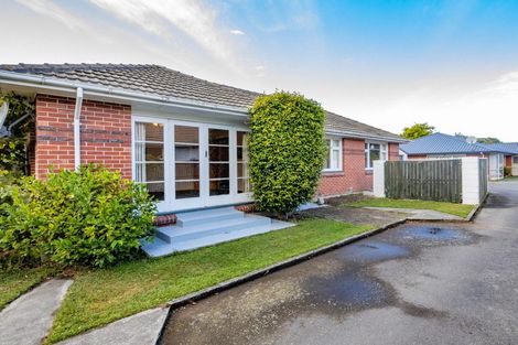 Photo of property in 1/91 Maidstone Road, Ilam, Christchurch, 8041