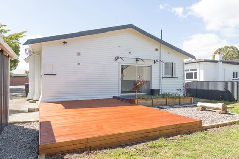 Photo of property in 26 Thomson Street, West End, Palmerston North, 4412