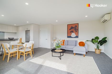 Photo of property in 12 Scotland Terrace, Green Island, Dunedin, 9018