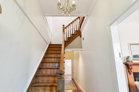 Photo of property in 51 Scarborough Terrace, Mount Victoria, Wellington, 6011