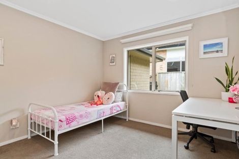 Photo of property in 67 Bathurst Crescent, Pyes Pa, Tauranga, 3112