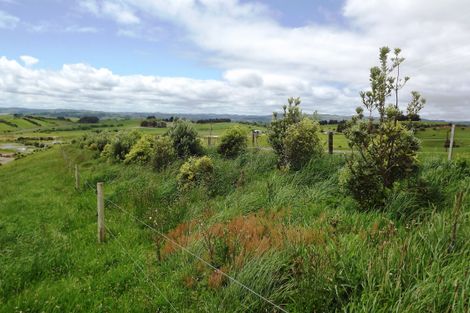 Photo of property in 23 Centrebush Lane, Raglan, 3295