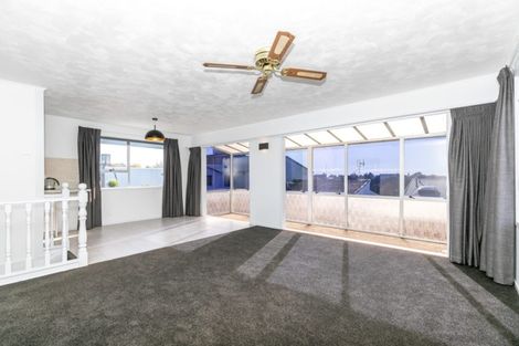 Photo of property in 12f Radnor Street, Hamilton Central, Hamilton, 3204