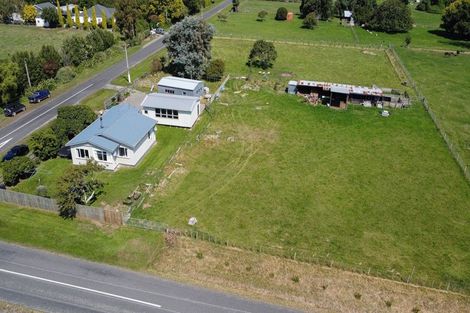 Photo of property in 53 Tipapakuku Road, Dannevirke, 4930