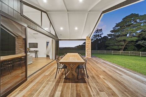 Photo of property in 58 Kidd Road, Waiuku, 2682