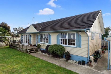 Photo of property in 7 Southsea Crescent, Silverdale, Hamilton, 3216