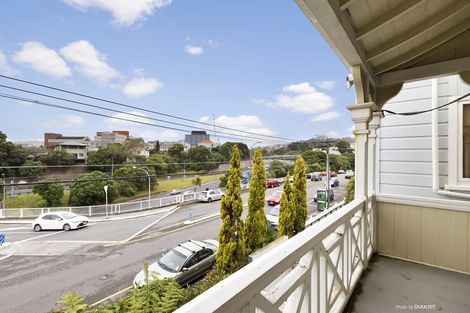 Photo of property in 184 Tinakori Road, Thorndon, Wellington, 6011
