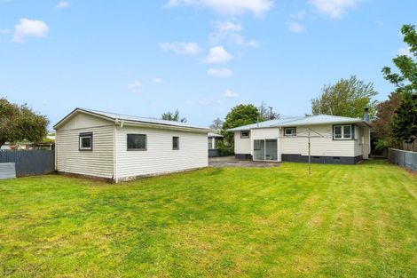 Photo of property in 79 Victoria Street, Carterton, 5713