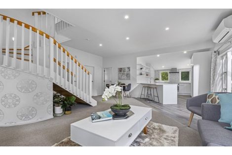 Photo of property in 1/5 Scarlock Avenue, Browns Bay, Auckland, 0630