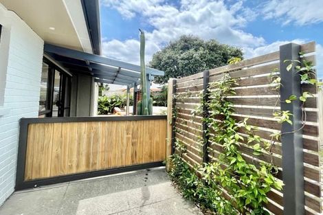 Photo of property in 1 Yale Street, Mount Maunganui, 3116