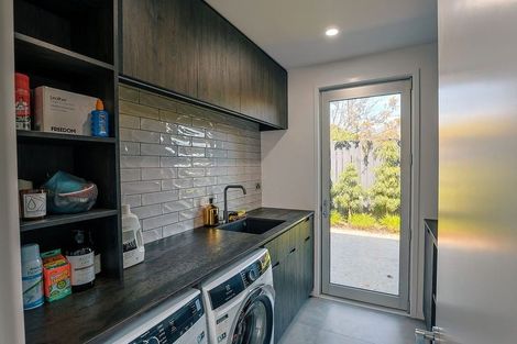 Photo of property in 76a Glandovey Road, Fendalton, Christchurch, 8052