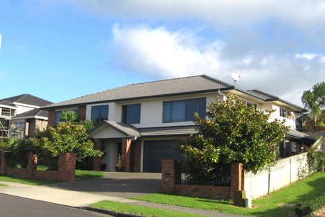 Photo of property in 21 Tumbridge Place, Somerville, Auckland, 2014