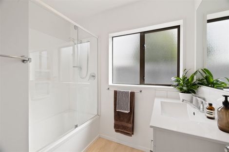 Photo of property in 141b Brookside Terrace, Bryndwr, Christchurch, 8053