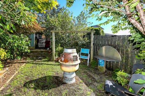 Photo of property in 18d Karamea Street, Whalers Gate, New Plymouth, 4310
