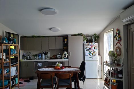 Photo of property in 20 Condor Place, Unsworth Heights, Auckland, 0632