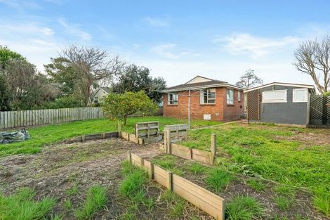 Photo of property in 21 Rountree Place, Conifer Grove, Takanini, 2112