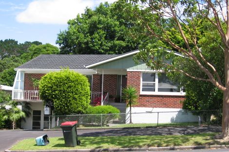 Photo of property in 11 Terry Street, Blockhouse Bay, Auckland, 0600