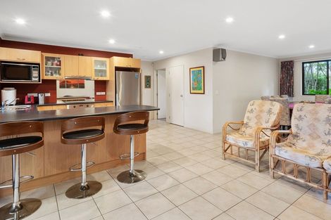 Photo of property in 4 Curlew Place, One Tree Point, 0118