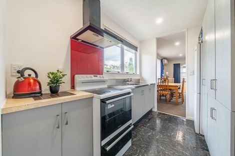 Photo of property in 39 Naenae Road, Naenae, Lower Hutt, 5011