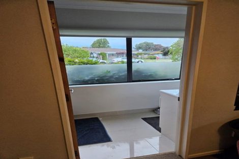 Photo of property in 23 Cedar Drive, Paraparaumu Beach, Paraparaumu, 5032