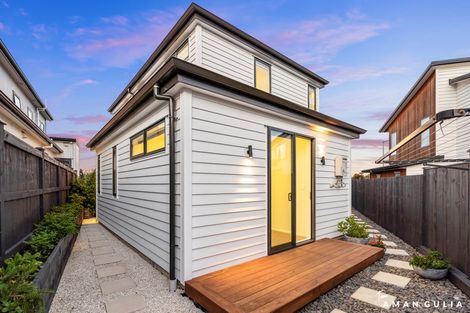 Photo of property in 90 Joshua Carder Drive, Hobsonville, Auckland, 0616