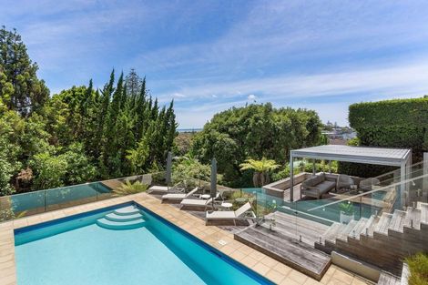 Photo of property in 26 Palmer Crescent, Mission Bay, Auckland, 1071