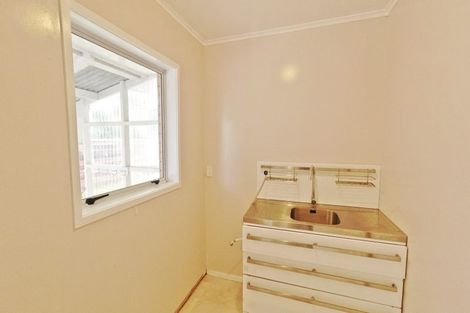 Photo of property in 24 Mccracken Avenue, Hillcrest, Hamilton, 3216