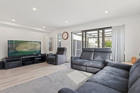 Photo of property in 83 Thomas Road, Flat Bush, Auckland, 2019
