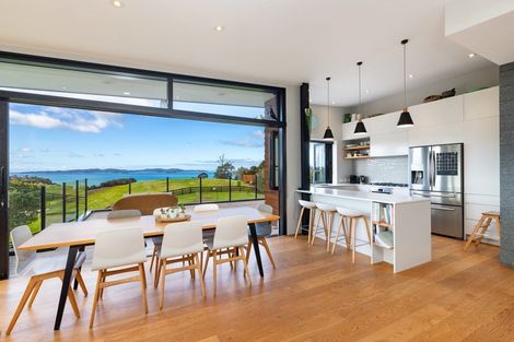 Photo of property in 4 Arabella Lane, Snells Beach, 0920