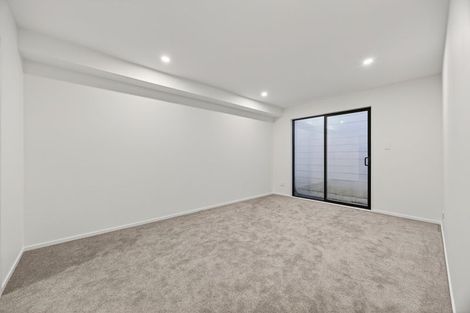 Photo of property in 27 Jandell Crescent, Bucklands Beach, Auckland, 2014