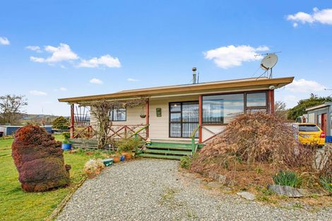 Photo of property in 18 Blaydon Street, Waikaia, 9778