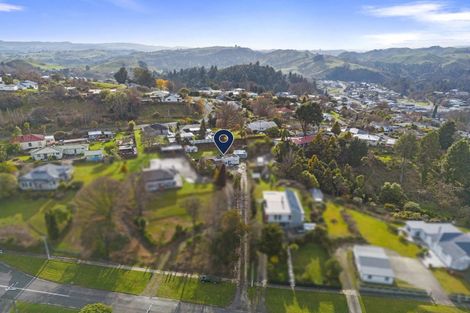 Photo of property in 42 Kiwi Road, Taihape, 4720