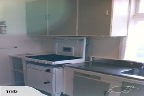 Photo of property in 8 Rixon Grove, Mount Victoria, Wellington, 6011