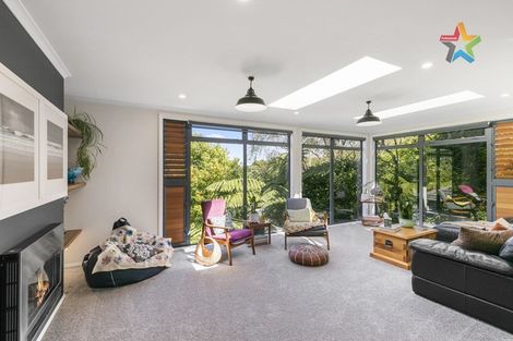 Photo of property in 41 Maungaraki Road, Korokoro, Lower Hutt, 5012