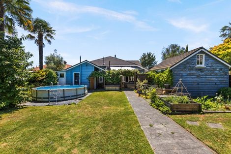 Photo of property in 115 Charlotte Crescent, Mayfair, Hastings, 4122