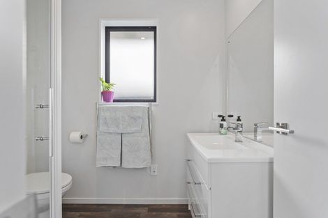 Photo of property in 13 Claremont Crescent, Amberley, 7410