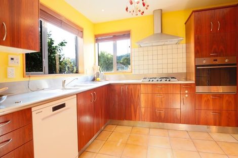 Photo of property in 4 Landsdowne Terrace, Cashmere, Christchurch, 8022